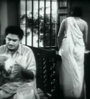 Kishoreda with Nirupama Roy in the film scene