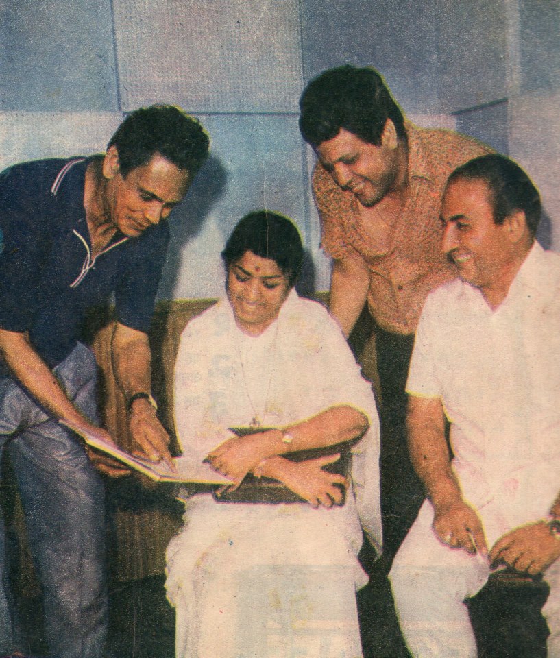 Mohd Rafi with Lata, Hasrat Jaipuri and Jaikishan