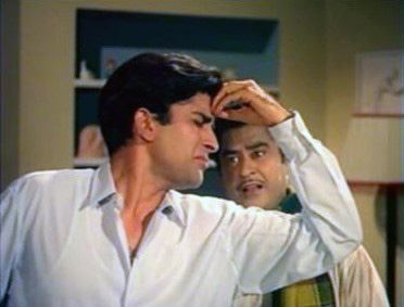 Kishoreda with Shashi Kapoor in the film
