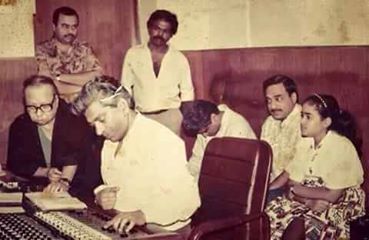 RD Burman with the recordist & others in the recording studio