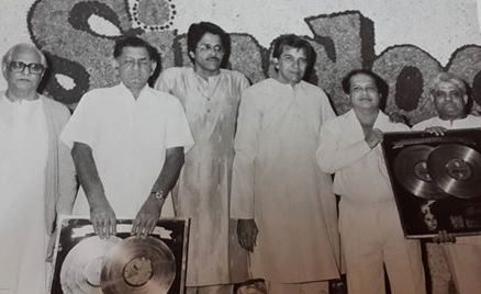 Laxmikant Pyarelal with Anand Bakshi, Majrooh Sultanpuri releases disc with & others in the stage show