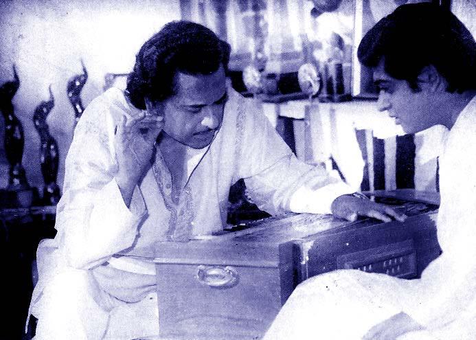 Kishore Kumar with son Amit Kumar