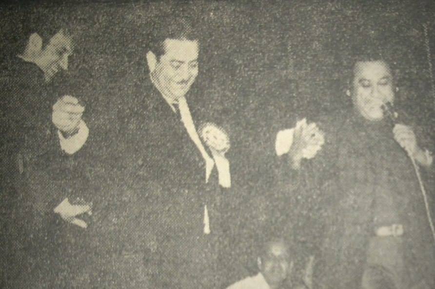 Kishoreda singing and dances with Raj Kapoor & Kalyanji in a concert