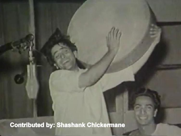 Raj Kapoor playing 'Dafli' with Dattaram