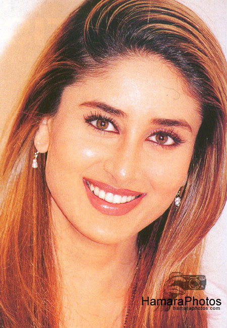 KareenaKapoor94