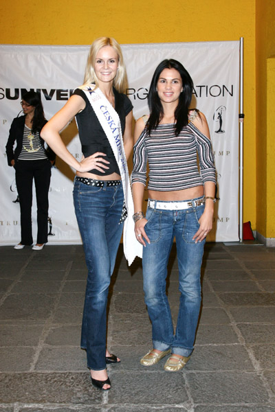 Luicie Hadasova, Miss Universe Czech Republic 2007 and Bona IIdiko, Miss Universe Hungary 2007-3