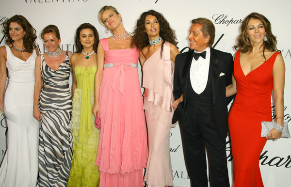2007 Cannes Film Festival - Chopard Valentino Party - Maria Menounos, Caroline Gruosi-Scheufele, Preity Zinta, Eva Herzigova, Afef Jnifen, Valentino Garavani and Elizabeth Hurley - 1