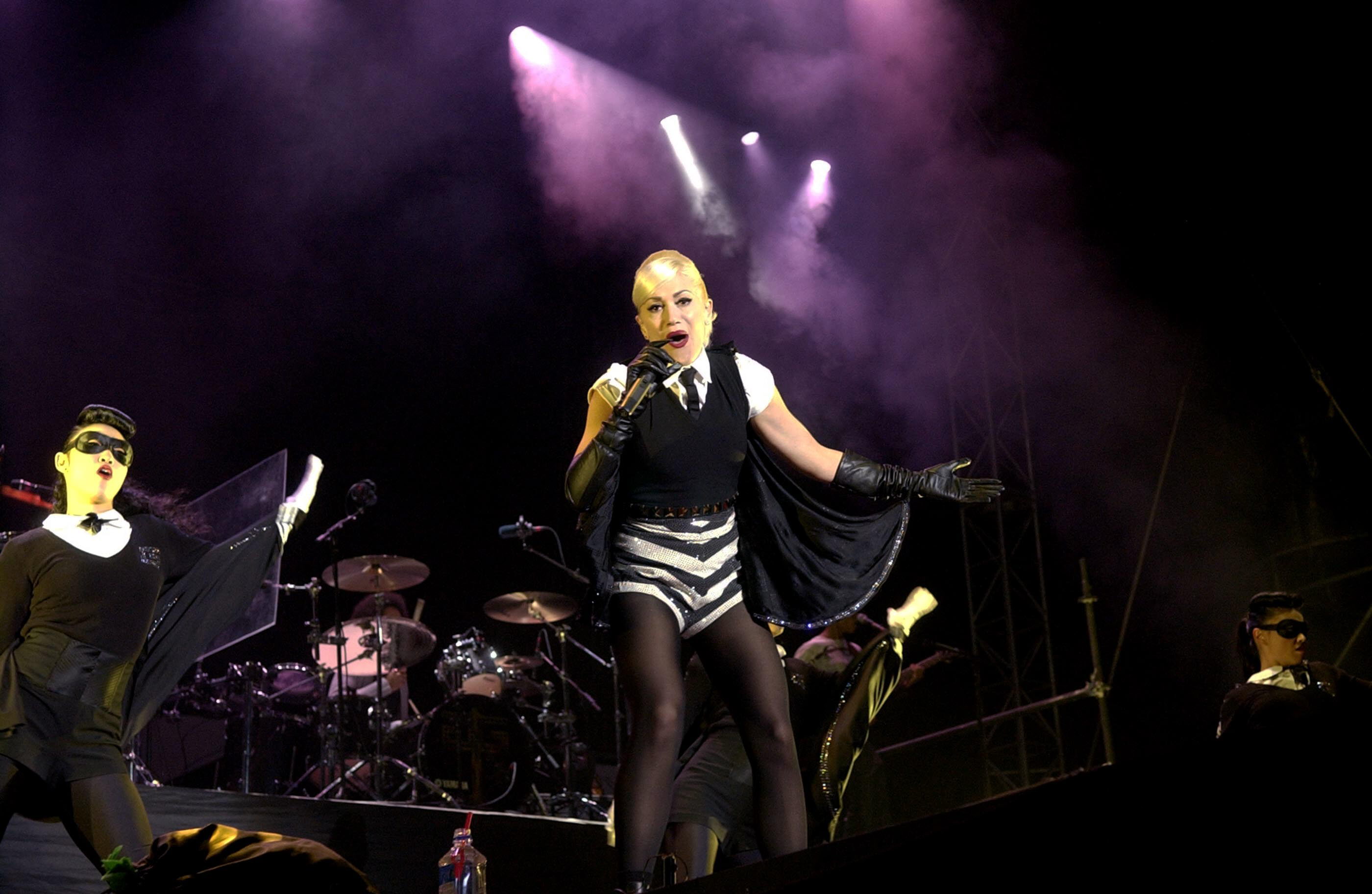 Gwen Stefani performs live in concert in Colombia-3