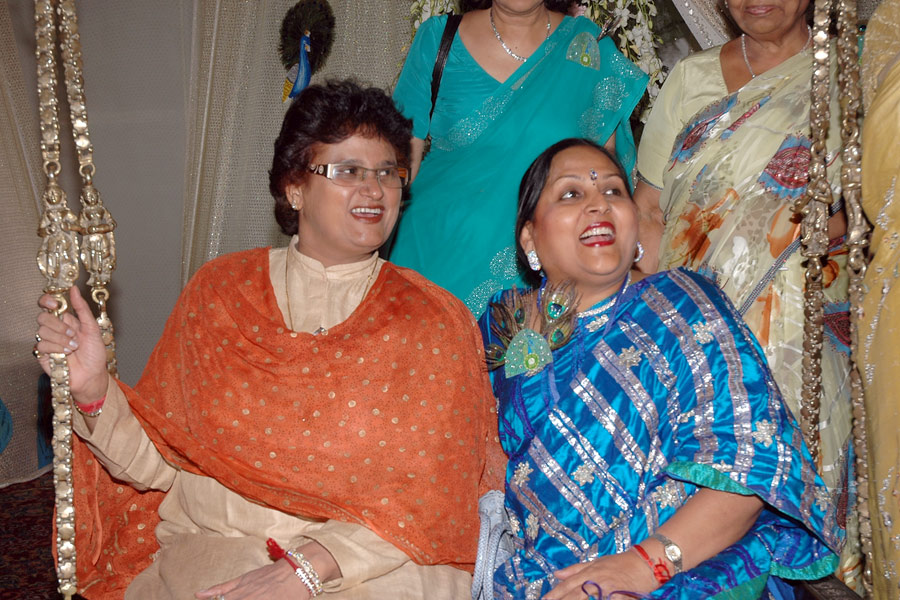 Rahi Teej Festival at Ashoka Hotel - Hon. Mayor of Delhi Ms. Arti Mehra with Sulochana Mansi- Mahila Mangal President
