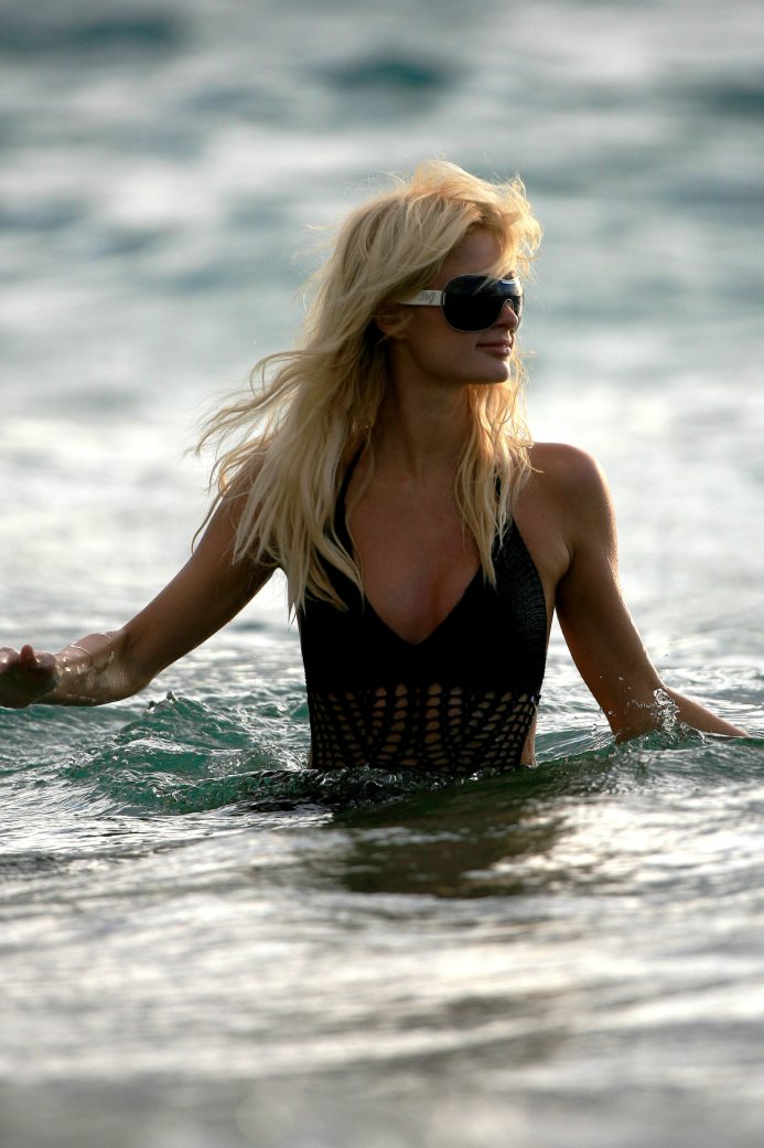 Paris Hilton - Bikini candids - Surfing-4