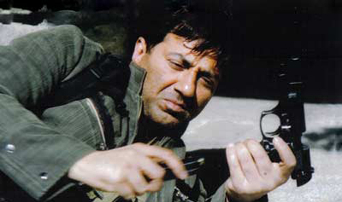 Kaafila - Sunny Deol - 6