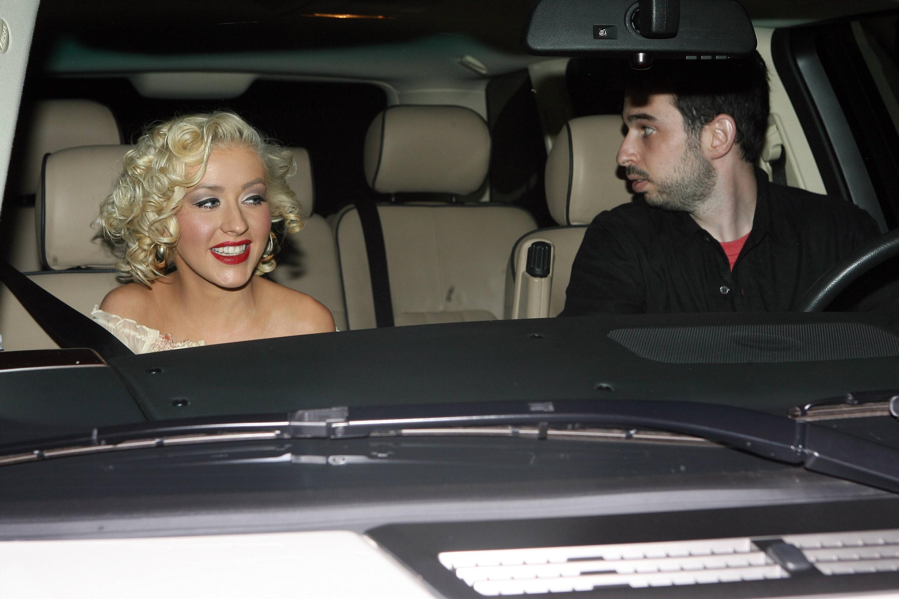 Christina Aguilera at Little Door in Hollywood -7