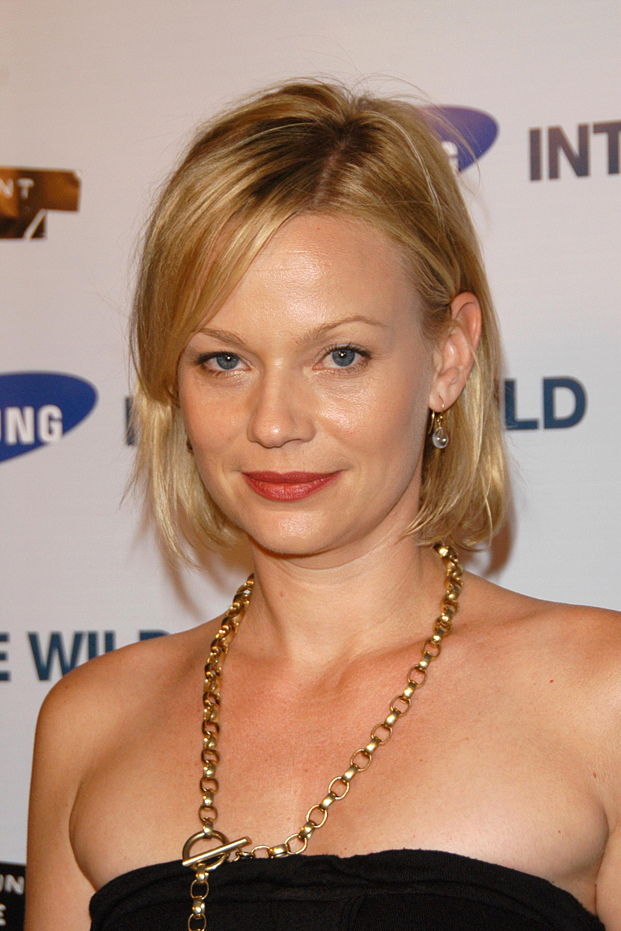 Samantha Mathis - Into The Wild Premiere Arrivals-1