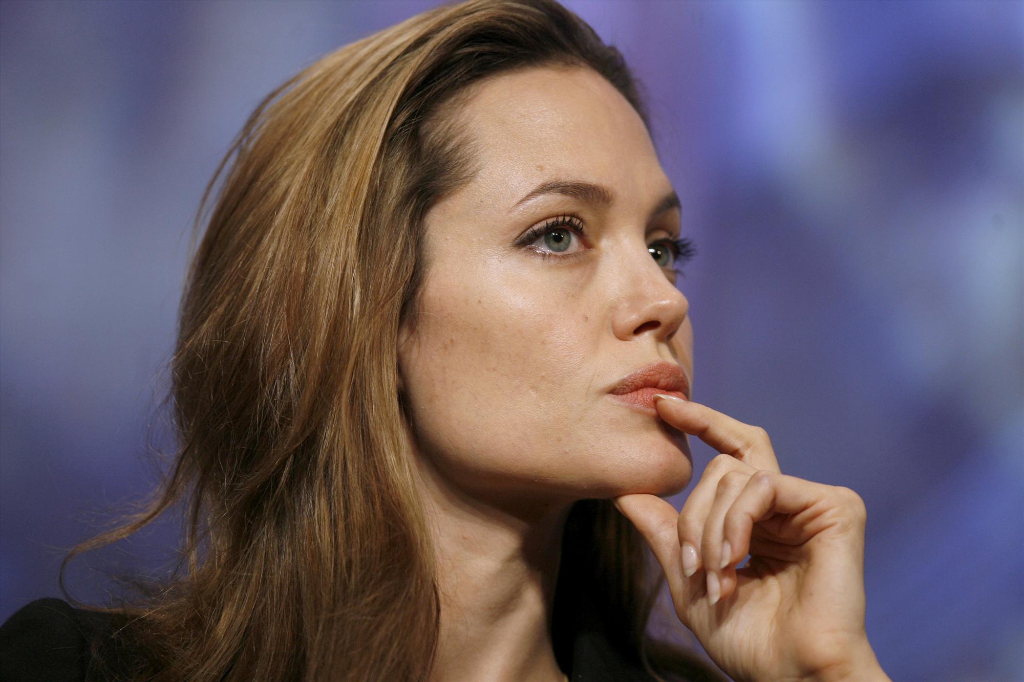 Angelina Jolie - Clinton Global Initiative event-4