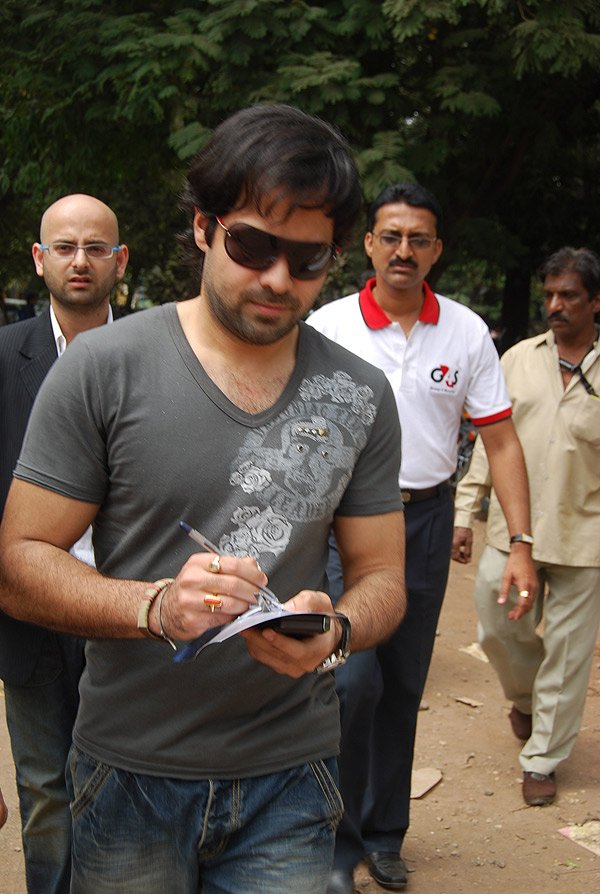 Emraan Hashmi at the NSE ground to attend Heights Exhibition - 4
