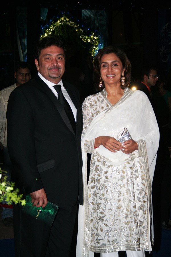 Rishi Kapoor, Neetu Singh at the premiere of Saawariya
