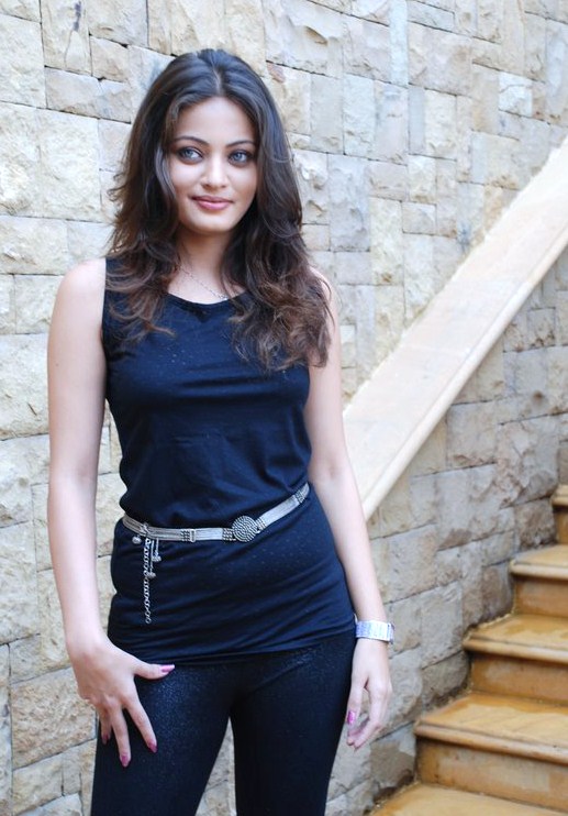 Sneha Ullal  at the Press Conference of _Kaashh... Mere Hote_ 