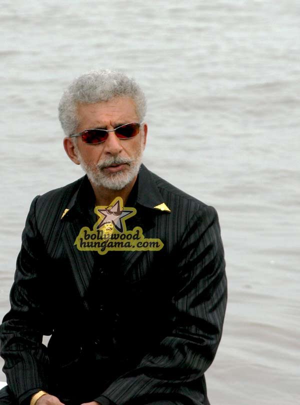 Naseeruddin Shah in Mithya 