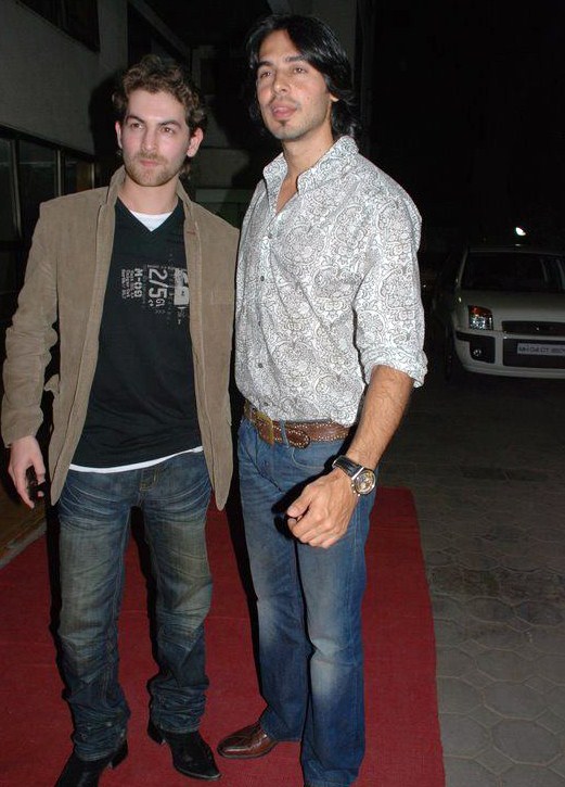 Neil Mukesh, Dino Morea at the launch of Gold Gym Calender