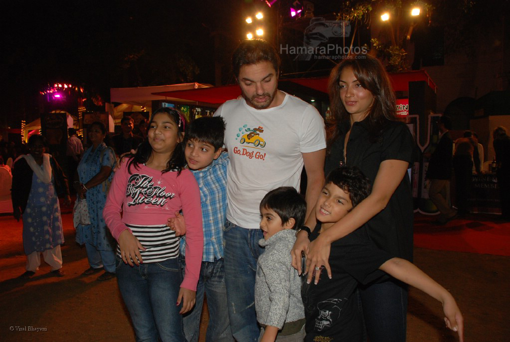 Sohail Khan, Seema Khan at Fashion show at McDowell's Derby on 2nd Feb 2008 at the Race Course  