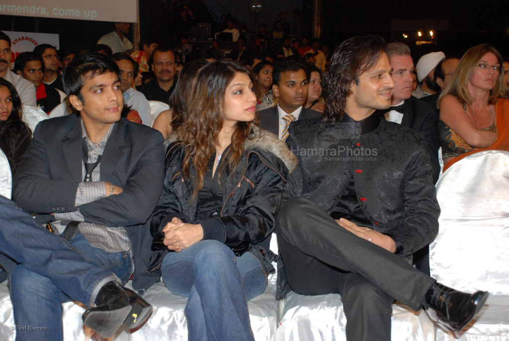 Vivek Oberoi at the MAX Stardust Awards 2008 on 27th Jan 2008 
