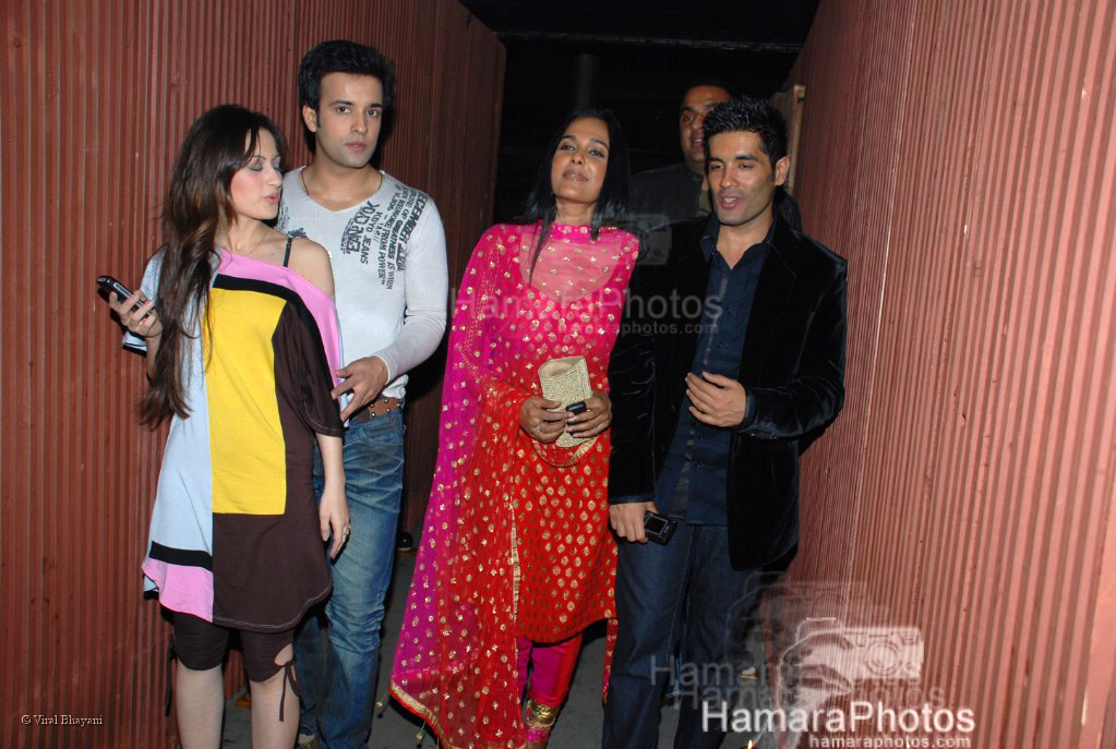 Sanjeeda Sheikh,Aamir Ali,Sunita Menon,Manish Malhotra at Balaji Awards in Aurus on 2nd Feb ~0