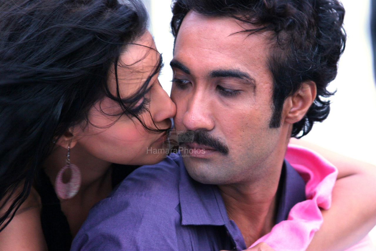 Neha Dhupia, Ranvir Shorey in Mithya 