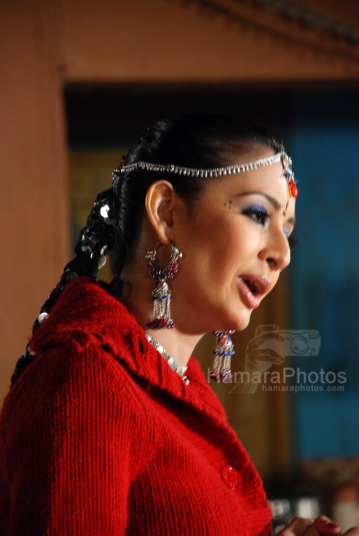 Preeti Jhangiani at the song choreography for film Dhan Dhana Dhan in Filmistan on Feb 7th 2008 