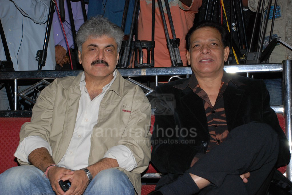 Ashok Pandit  at Javed Siddiqui's book Shyam Rang launch at Bhavans college campus on Feb 9t 2008