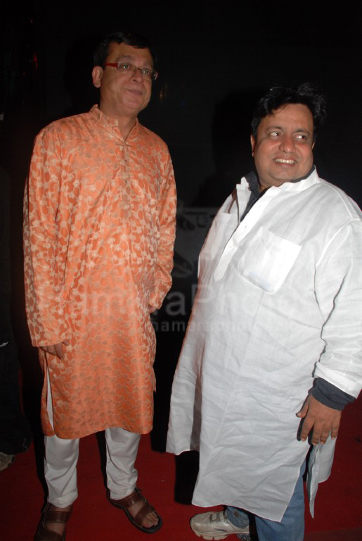 Rajeev mehta and neeraj vora at Gujarati Film Awards at Andheri Sports Complex on Feb 9th 2008