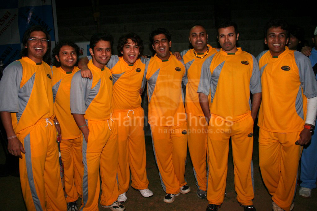 Shaan, Aditya Narayan at the Cricket match for the music industry in the playground of Ritumbara College on Jan 30th 2008 