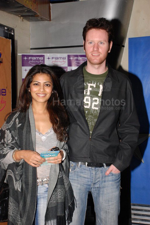 Shweta Keswani and Alex O� Neil at the Fool's Gold premiere in Fame, Andheri on Feb 6th 2008  