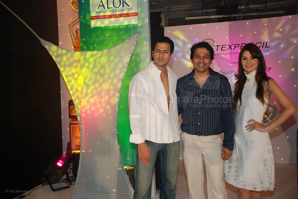 Aryan Vaid, Anchal at Texprocil export fashion show in Taj Hotel on Feb 21st 2008