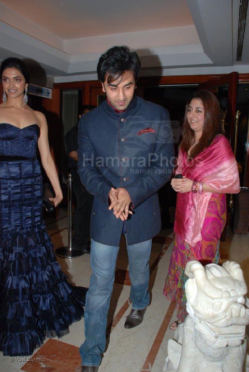 Deepika Padukone, Ranbir Kapoor at Farah Ali Khan Bash at Blings in Hotel The Leela on 23rd Feb 2008 