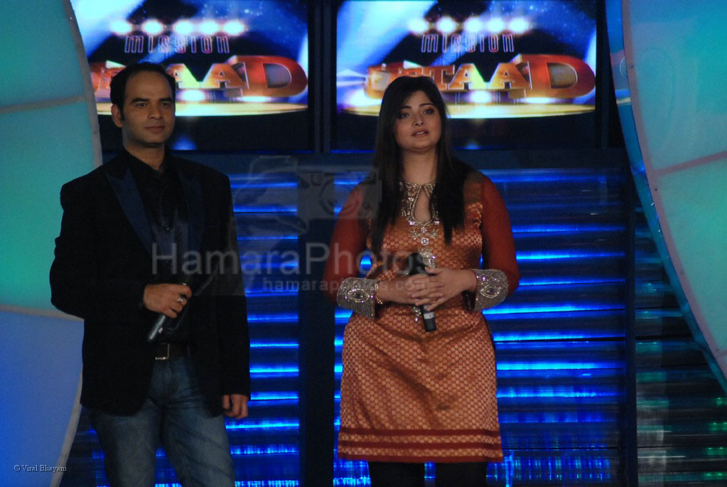 Mohit Chauhan, Vasundhara Das at announce of the _Ustaad Jodi_ on Mission Ustaad 