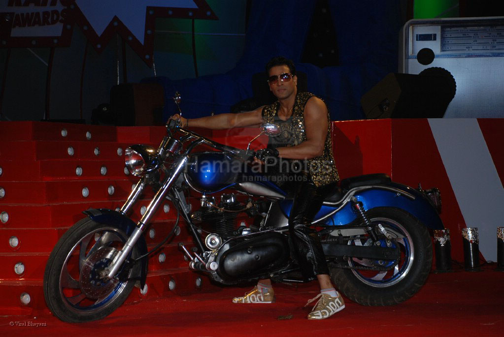 Abhishek Awasthi at Bajate Raho Red FM awards in Taj Land's End on Feb 25th 2008 