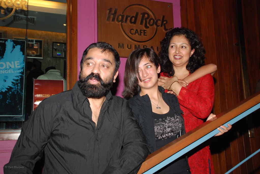 Kamal Hassan,Akshara Hassan,Gowthami at the launch of Rollignstone magazine in Hard Rock Cafe on Feb 27th 2008