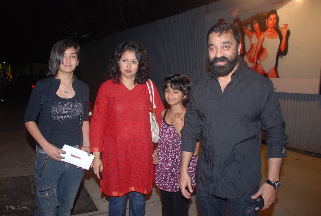 Akshara hassan,Gowthami,Kamal Hassan at the launch of Rollingstone magazine in Hard Rock Cafe on Feb 27th 2008