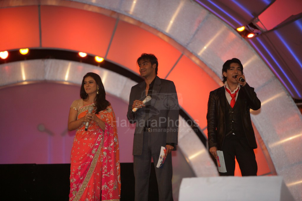 Kajol, Ajay Devgan at the finals of Lil Champs on 1st March 2008 