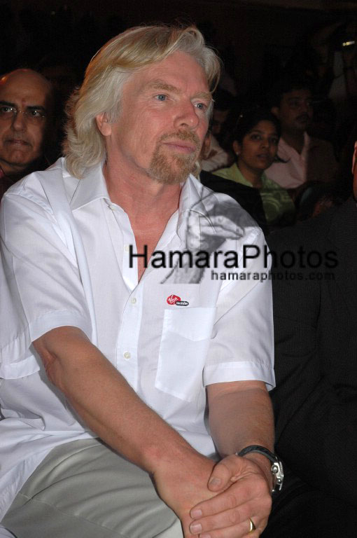 Richard Branson launches Virgin Mobile in India