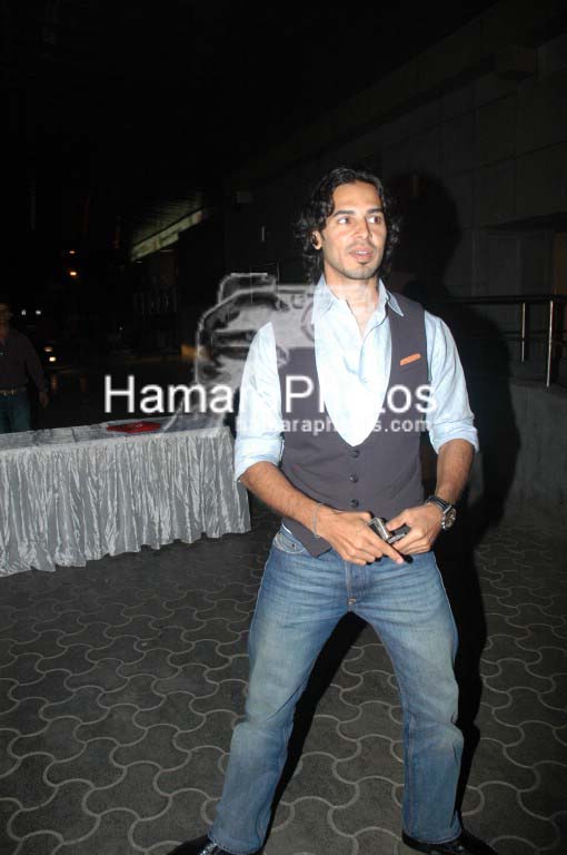 Dino Morea at The Don premiere in Cinemax on March 5th 2008