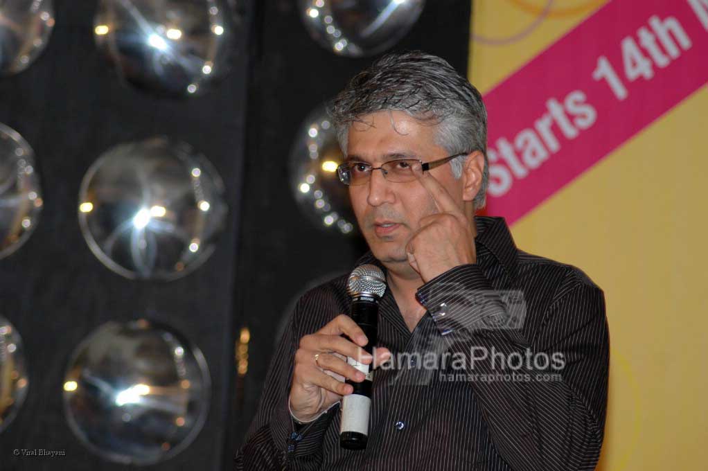 at Zee's new show Rock N Roll Family hosted by Sharad Kelkar in JW Marriott on March 6th 2008