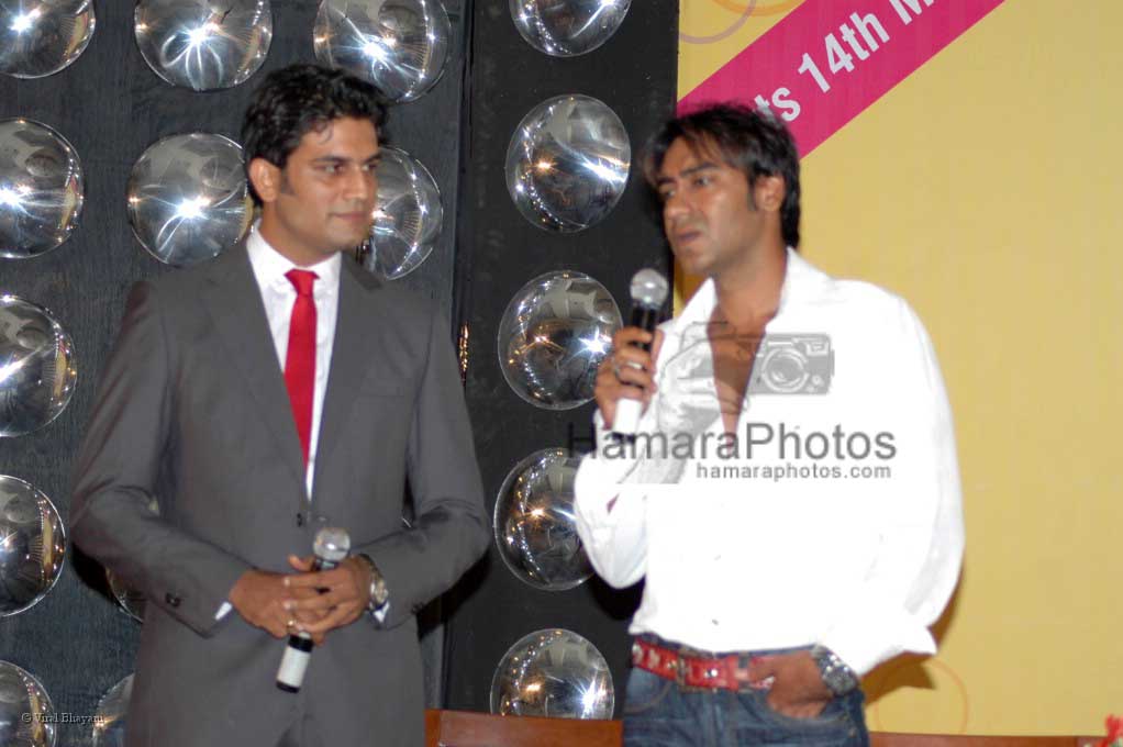 Ajay Devgan at Zee's new show Rock N Roll Family hosted by Sharad Kelkar in JW Marriott on March 6th 2008