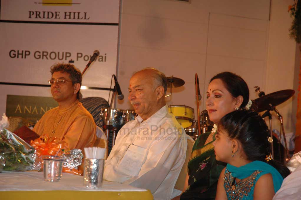 Hema Malini at Hema Malini's performance at Vasatotsav in Ajivasan Hall, Juhu, Mumbai on March 7, 2008 