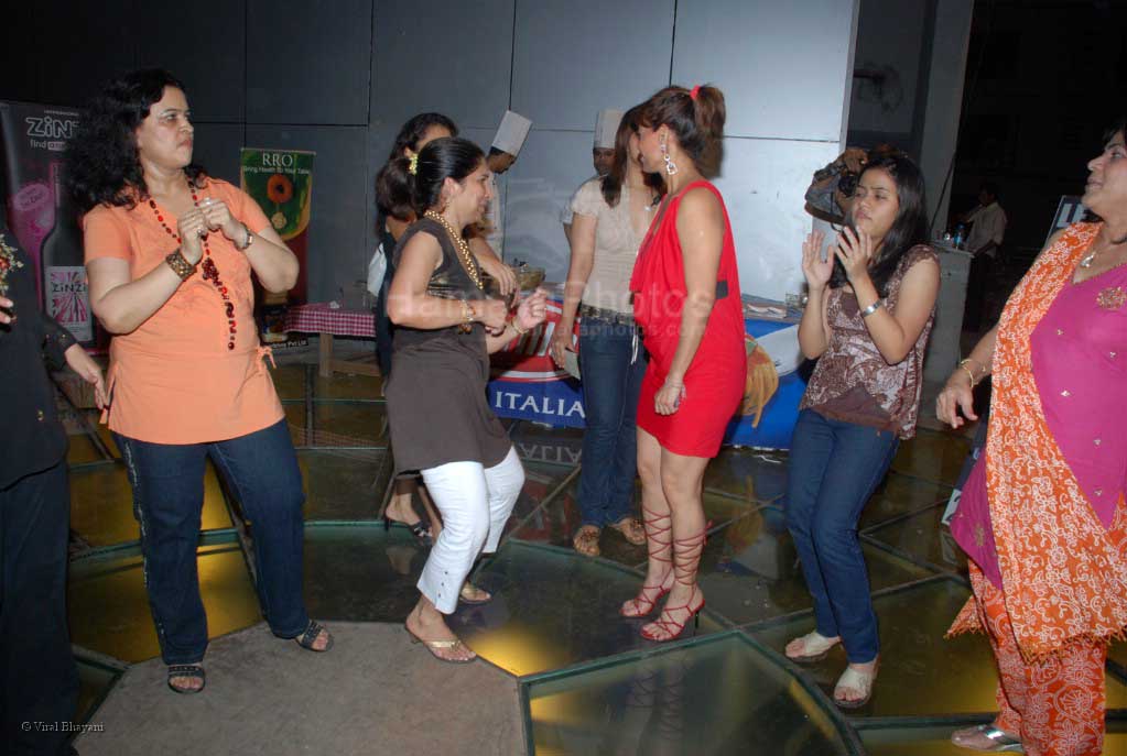 at Leena Mogre Fitness women's day event in Bandra on March 8th 2008