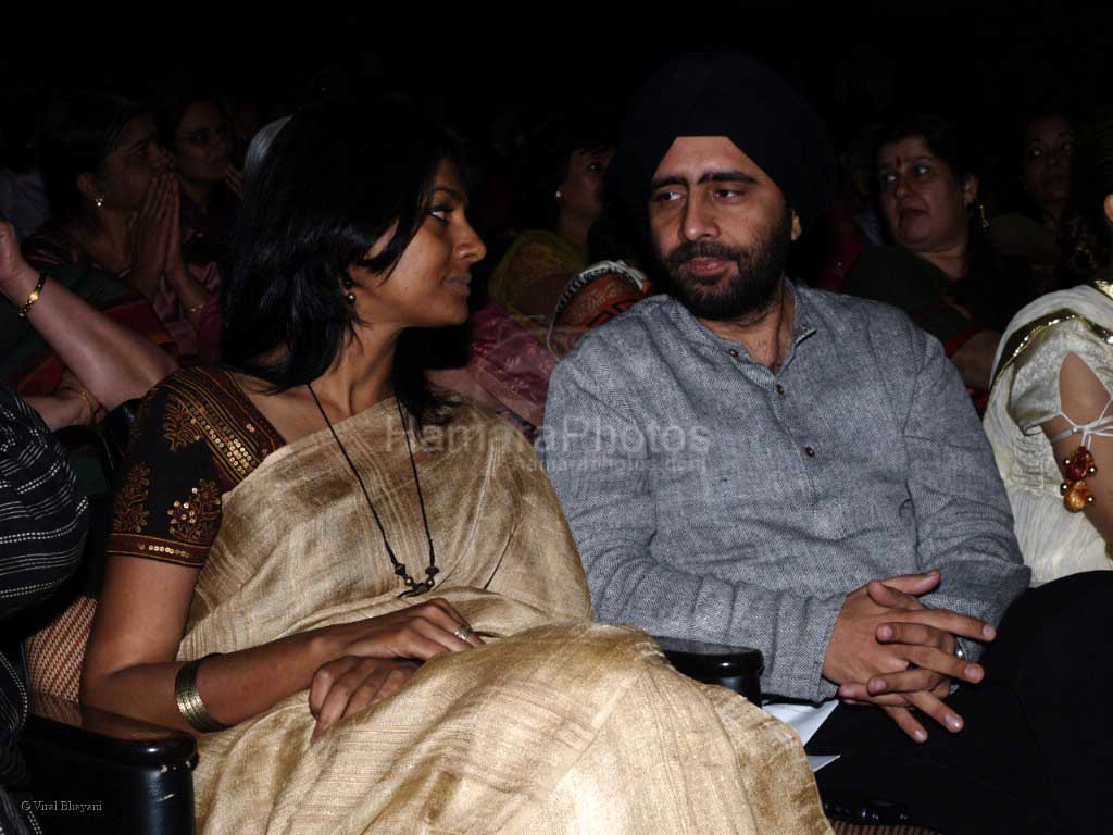 Nandita Das at Yami women achiver's awards and concert in Shanmukhandand Hall on March 7th 2008 