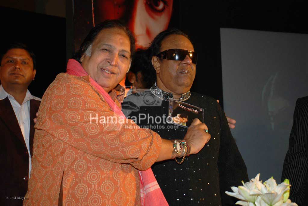 Ustad Sultan Khan, Ravindra Jain at Yukta Mookhey's film Memsahab's music launch in JW Marriott on March 9th 2008