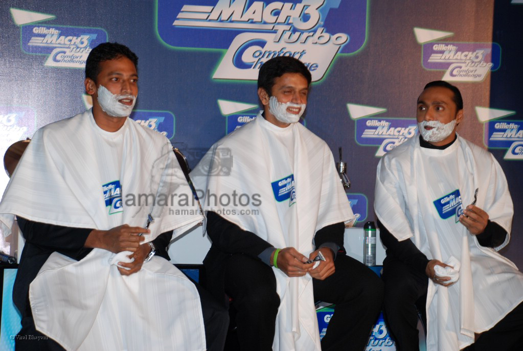 Rahul Bose. Rahul Dravid and Mahesh Bhupati at the Gillette Mach3 Turbo Comfort Challenge in  Hilton on March 11th 2008