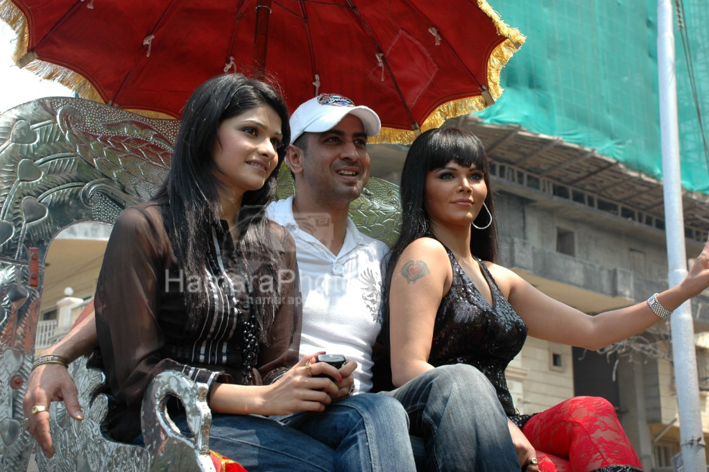 Prachi Desai,Ronit Roy,Rakhi Sawant at 9X Yeh Hai Jalwa meet in Taj Land's End on March 12th 2008