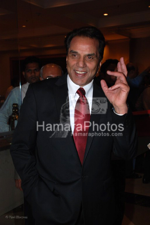 Dharmendra at MAMI Festival closing night in JW Marriott on March 13th 2008